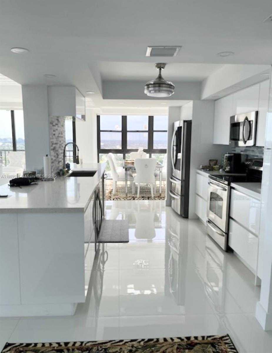 Small Image of 2017 SOUTH OCEAN DR #1510, Hallandale Beach Number 23