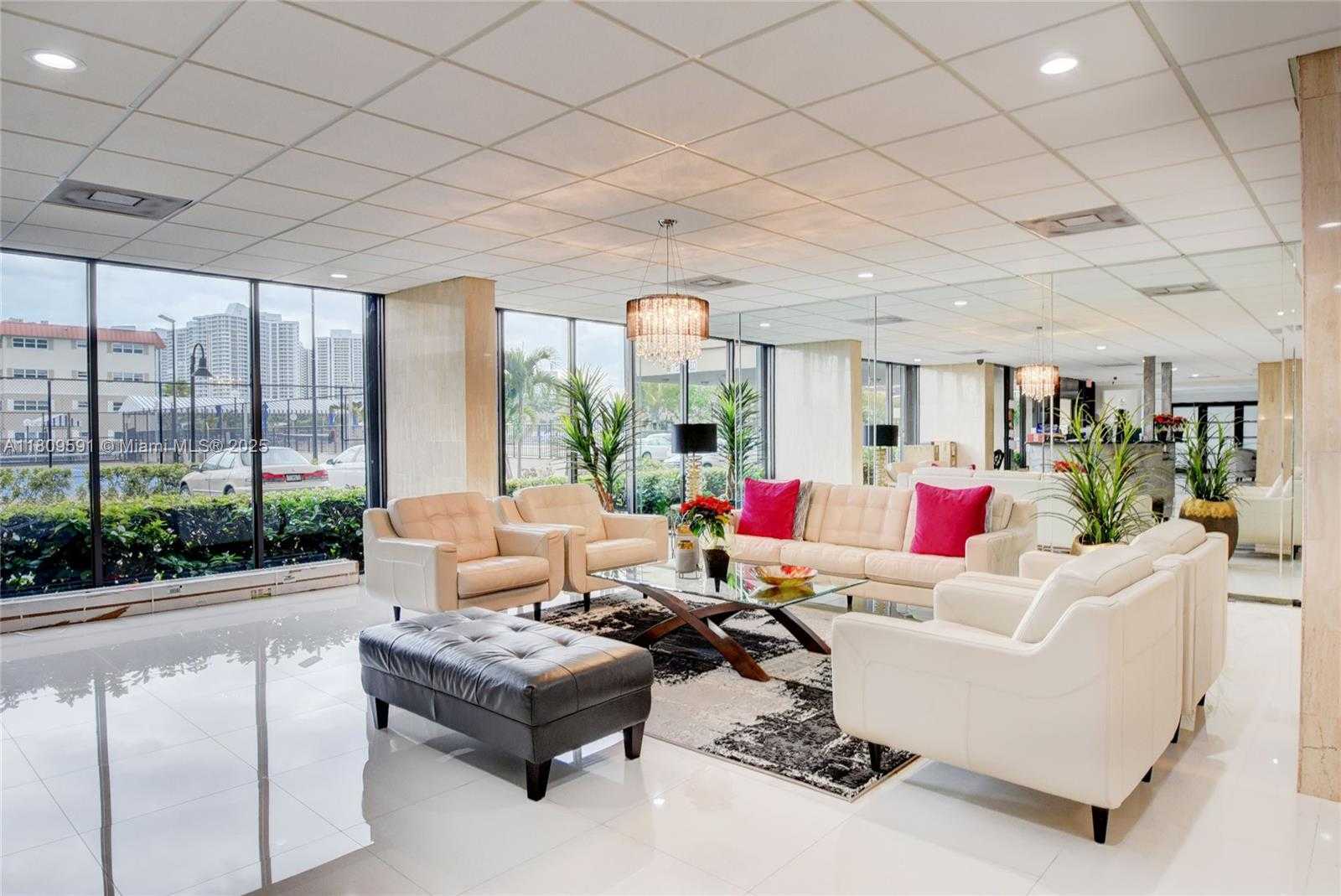Small Image of 2017 SOUTH OCEAN DR #1510, Hallandale Beach Number 4