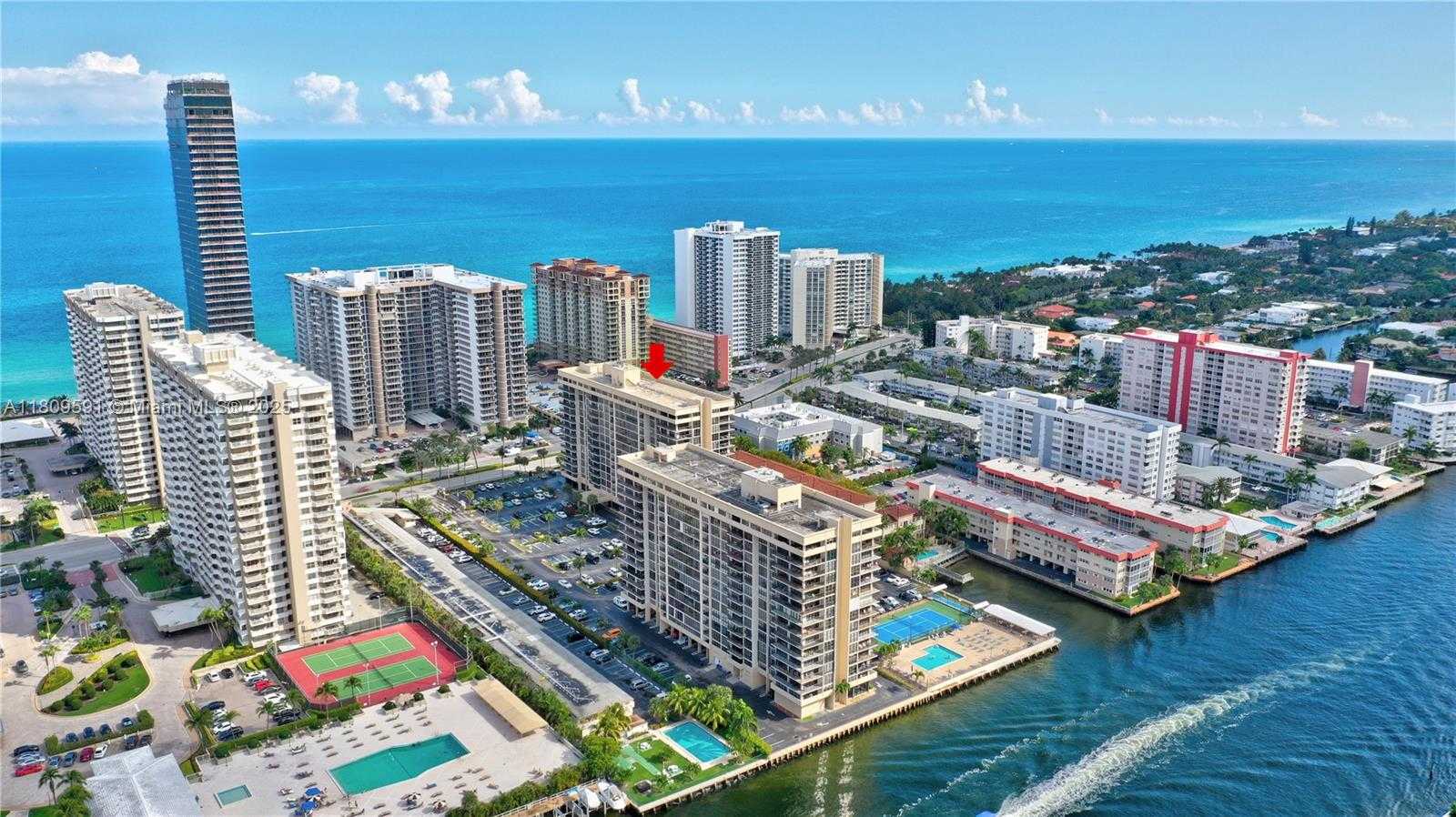 Small Image of 2017 SOUTH OCEAN DR #1510, Hallandale Beach Number 9