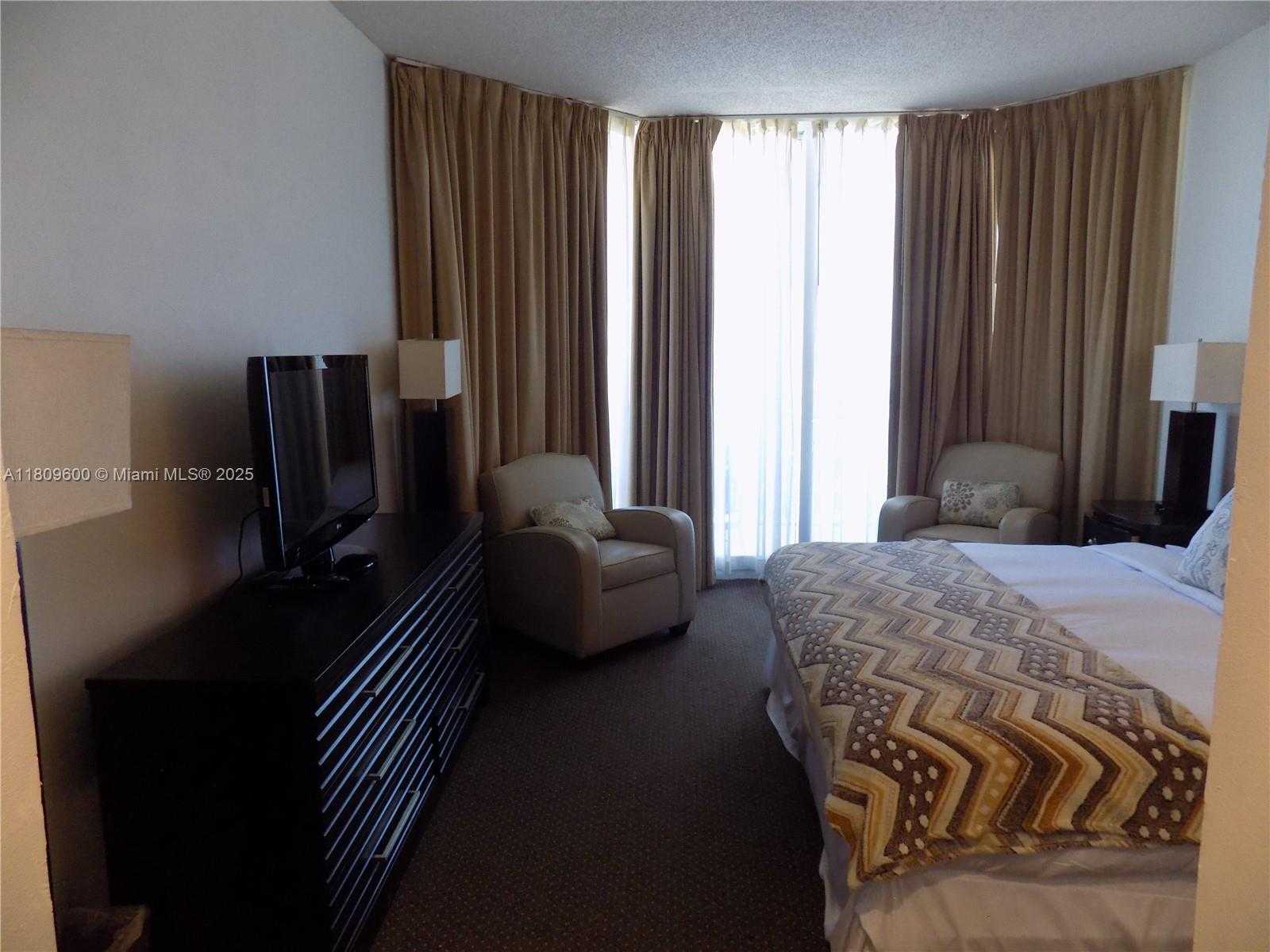 Small Image of 17375 COLLINS AVE #2606, Sunny Isles Beach Number 7