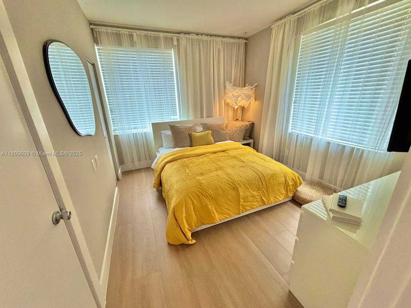 Small Image of 750 COLLINS AVE #206, Miami Beach Number 7
