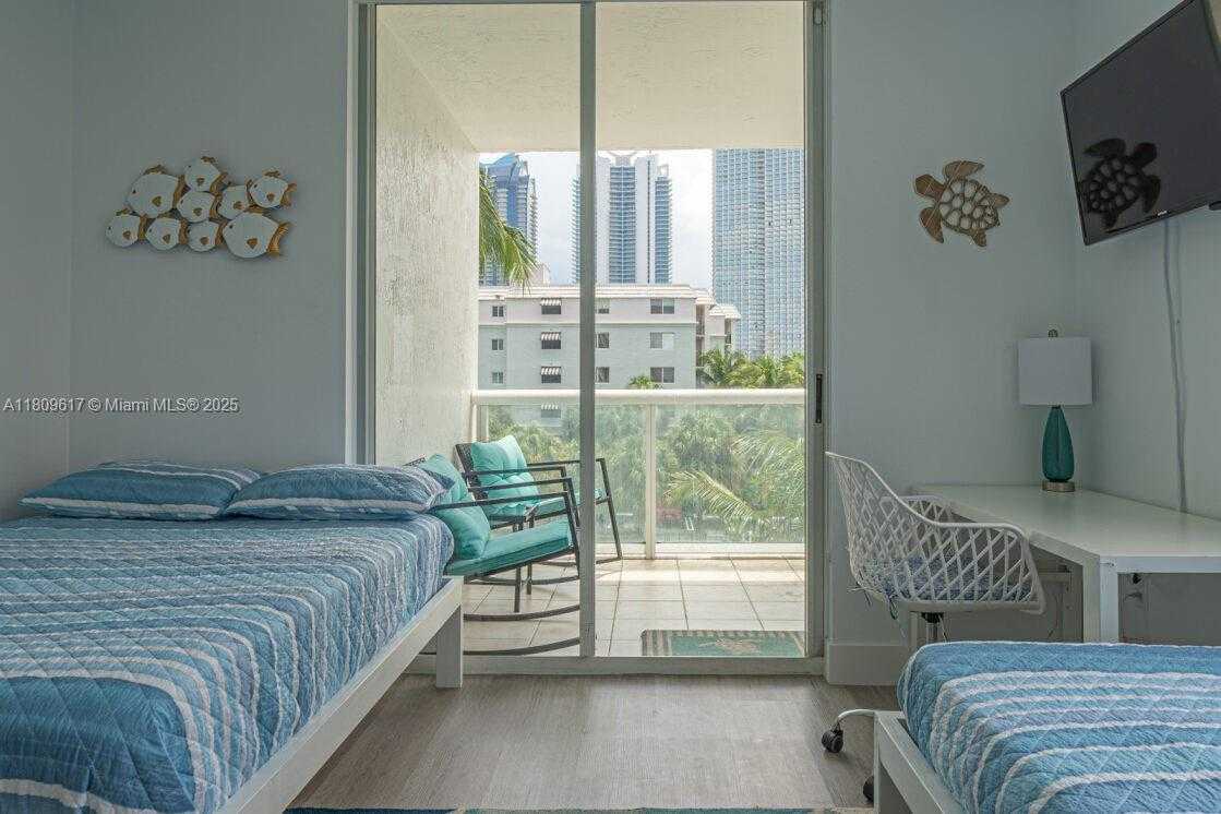Small Image of 17050 NORTH BAY RD #401, Sunny Isles Beach Number 18