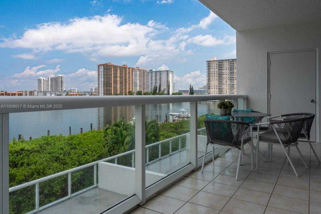 Small Image of 17050 NORTH BAY RD #401, Sunny Isles Beach Number 26