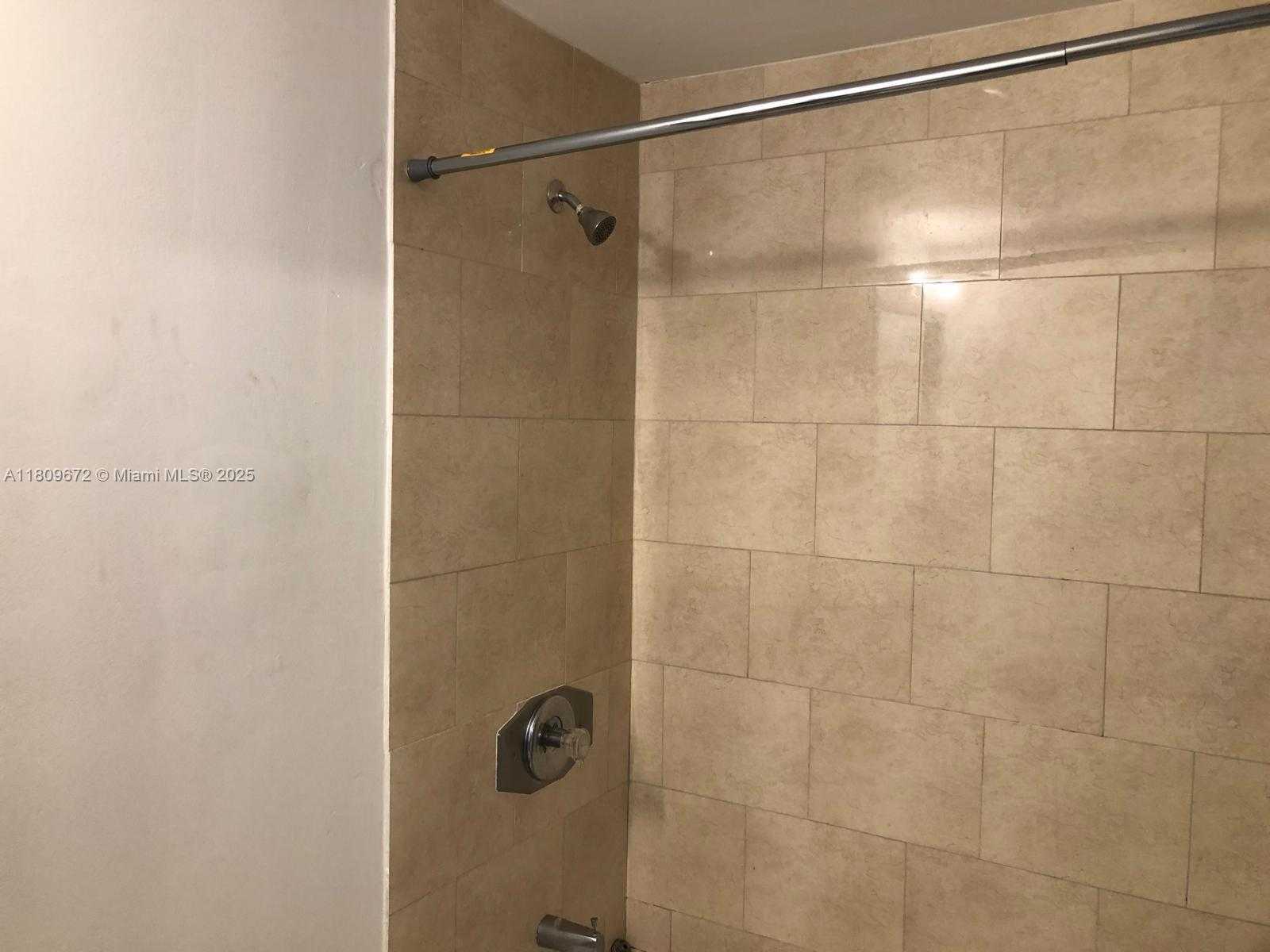 Small Image of 90 SOUTH WEST 3RD ST #2206, Miami Number 14