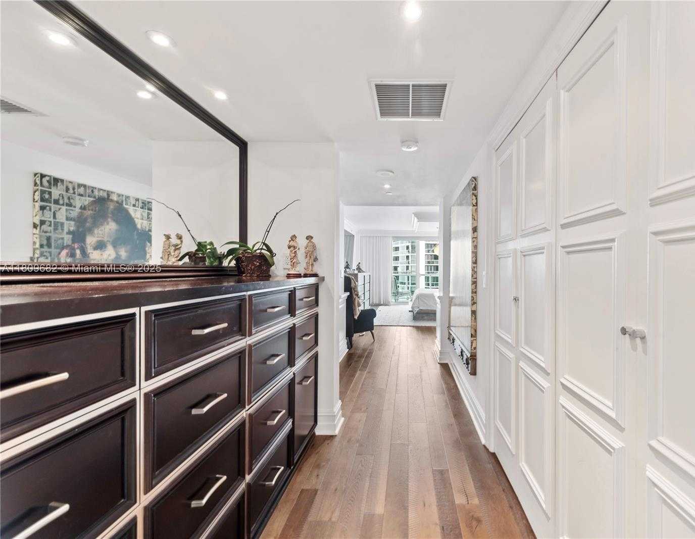 Small Image of 20201 EAST COUNTRY CLUB DR #2005, Aventura Number 31