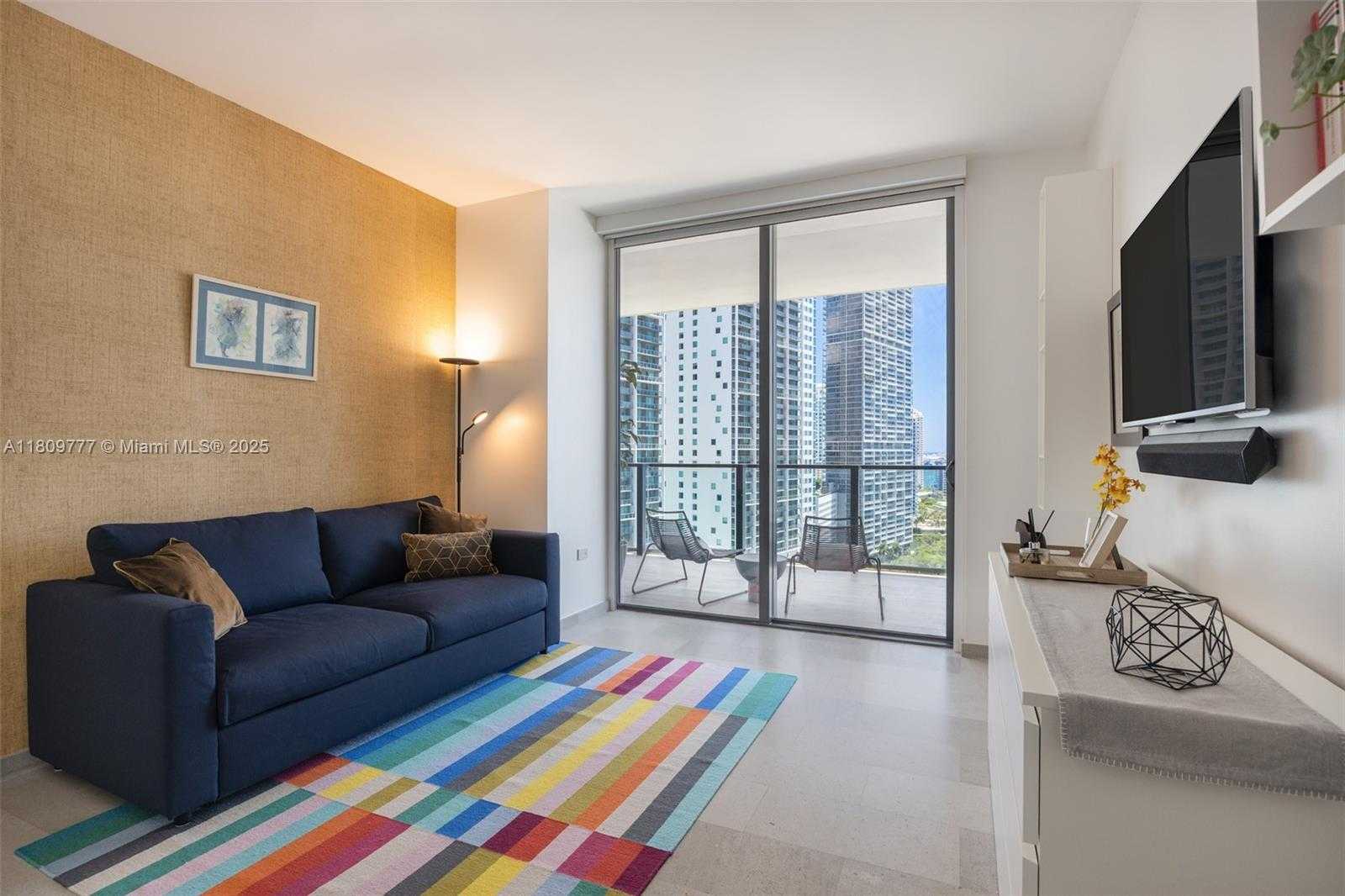 Small Image of 68 SOUTH EAST 6TH ST #1703, Miami Number 17