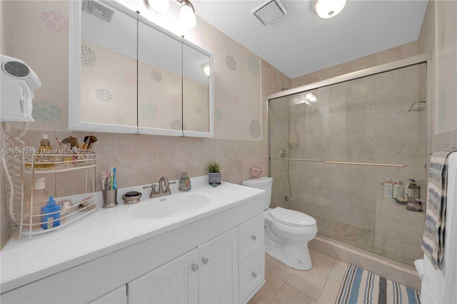 Small Image of 4542 SOUTH WEST 143RD CT W, Miami Number 17