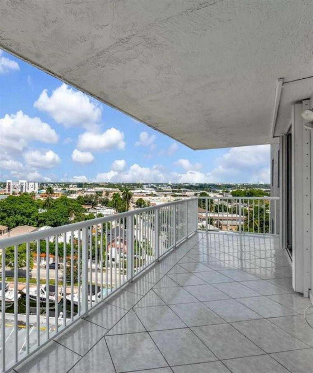 Small Image of 1800 NORTH WEST 24TH AVE #1004, Miami Number 4