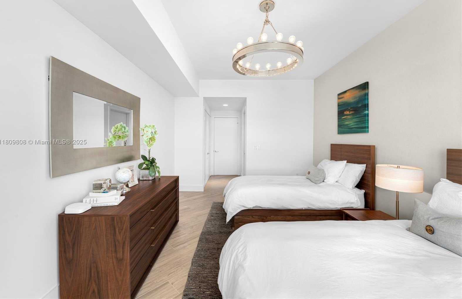 Small Image of 17301 BISCAYNE BLVD #2210, North Miami Beach Number 31
