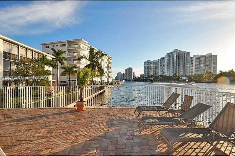 Small Image of 3161 SOUTH OCEAN DR #607, Hallandale Beach Number 18