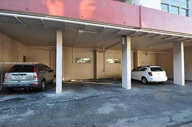 Small Image of 3161 SOUTH OCEAN DR #607, Hallandale Beach Number 19