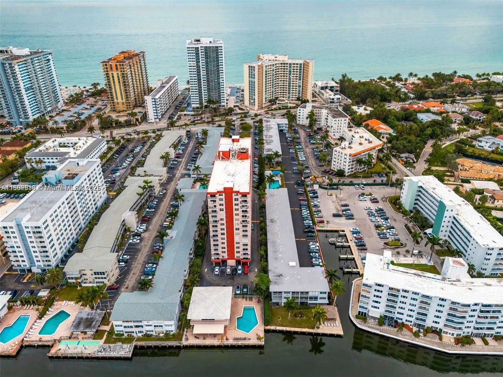 Small Image of 3161 SOUTH OCEAN DR #607, Hallandale Beach Number 22