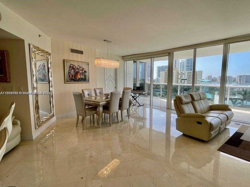 Small Image of 400 ALTON RD #808, Miami Beach Number 3