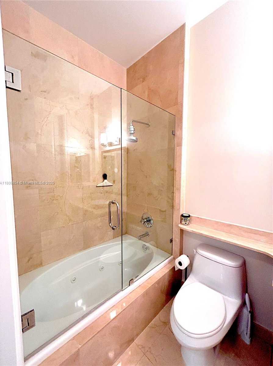 Small Image of 1805 PONCE DE LEON BLVD #626, Coral Gables Number 13