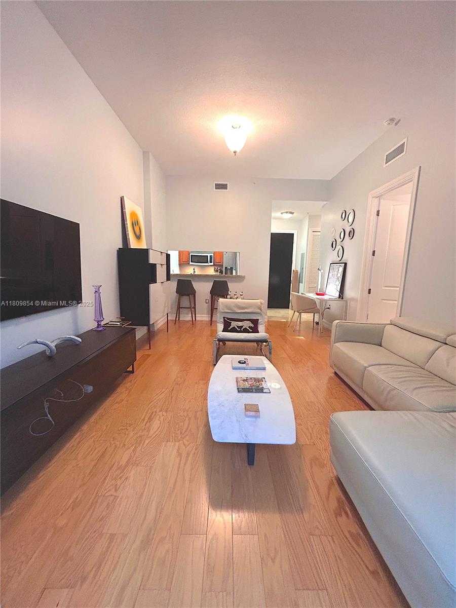 Small Image of 1805 PONCE DE LEON BLVD #626, Coral Gables Number 7