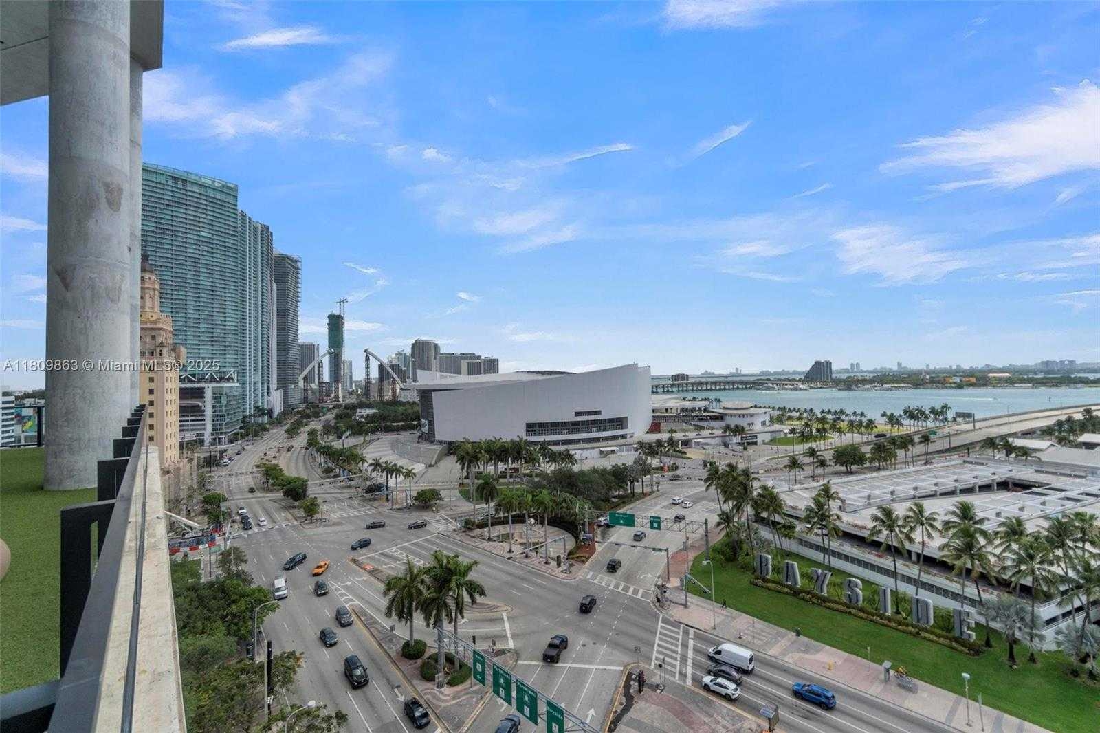 Small Image of 398 NORTH EAST 5TH ST #3503, Miami Number 16