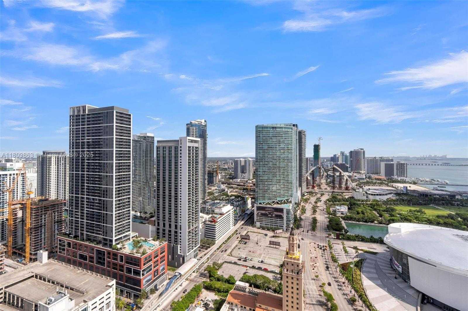 Small Image of 398 NORTH EAST 5TH ST #3503, Miami Number 18