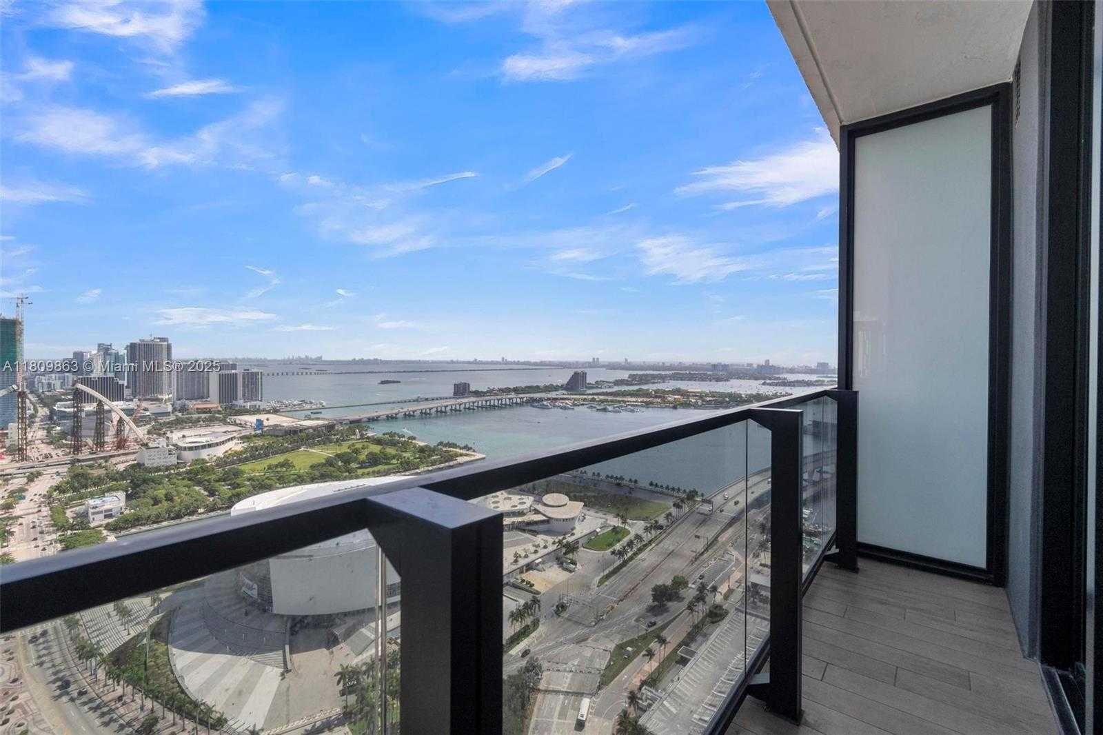 Small Image of 398 NORTH EAST 5TH ST #3503, Miami Number 22