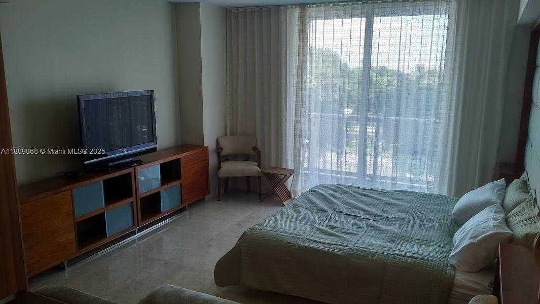 Small Image of 50 BISCAYNE BLVD #508, Miami Number 5