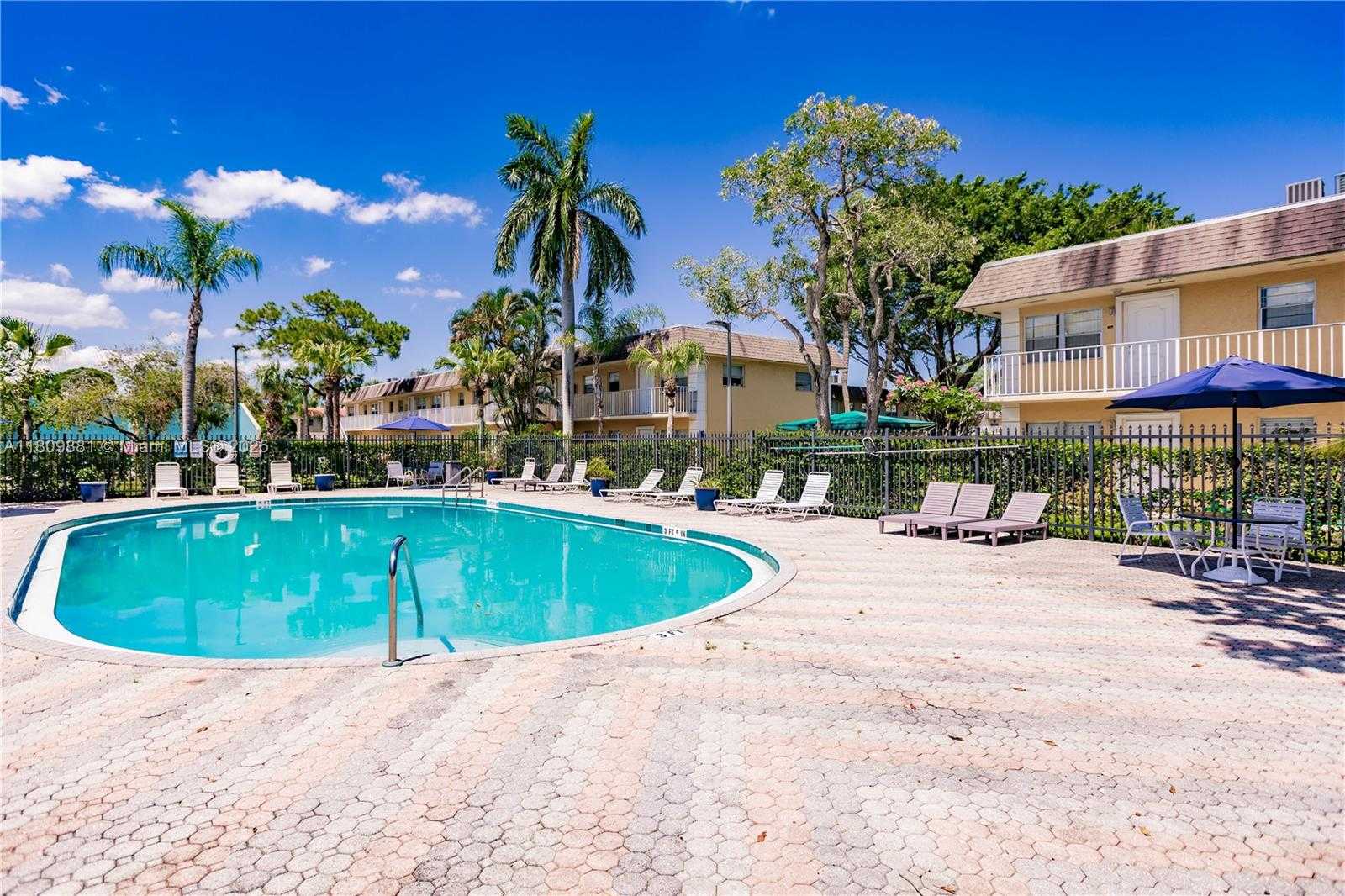 Small Image of 5156 NORTH EAST 6TH AVE #227, Oakland Park Number 3
