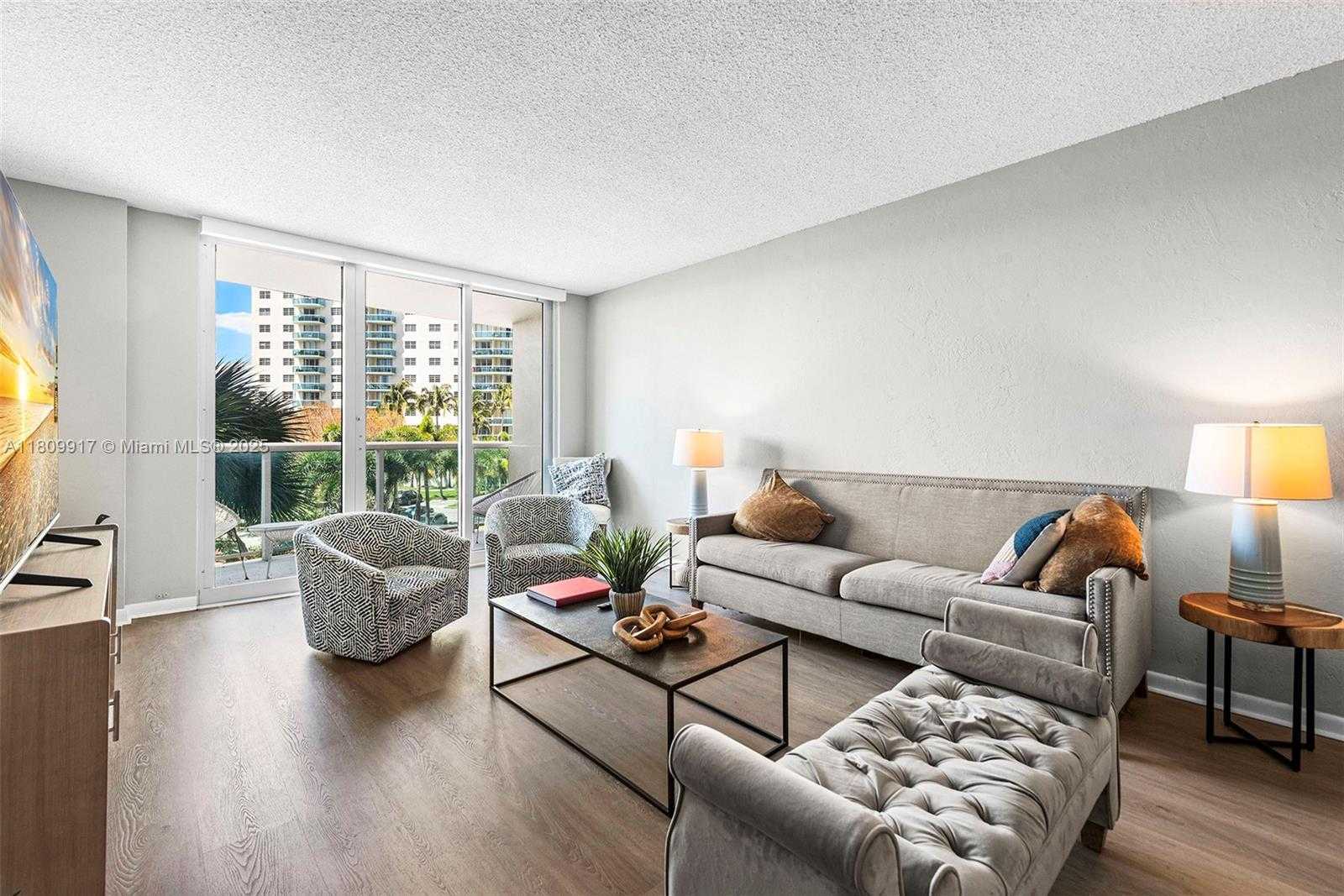 Small Image of 19380 COLLINS AVE #317, Sunny Isles Beach Number 4