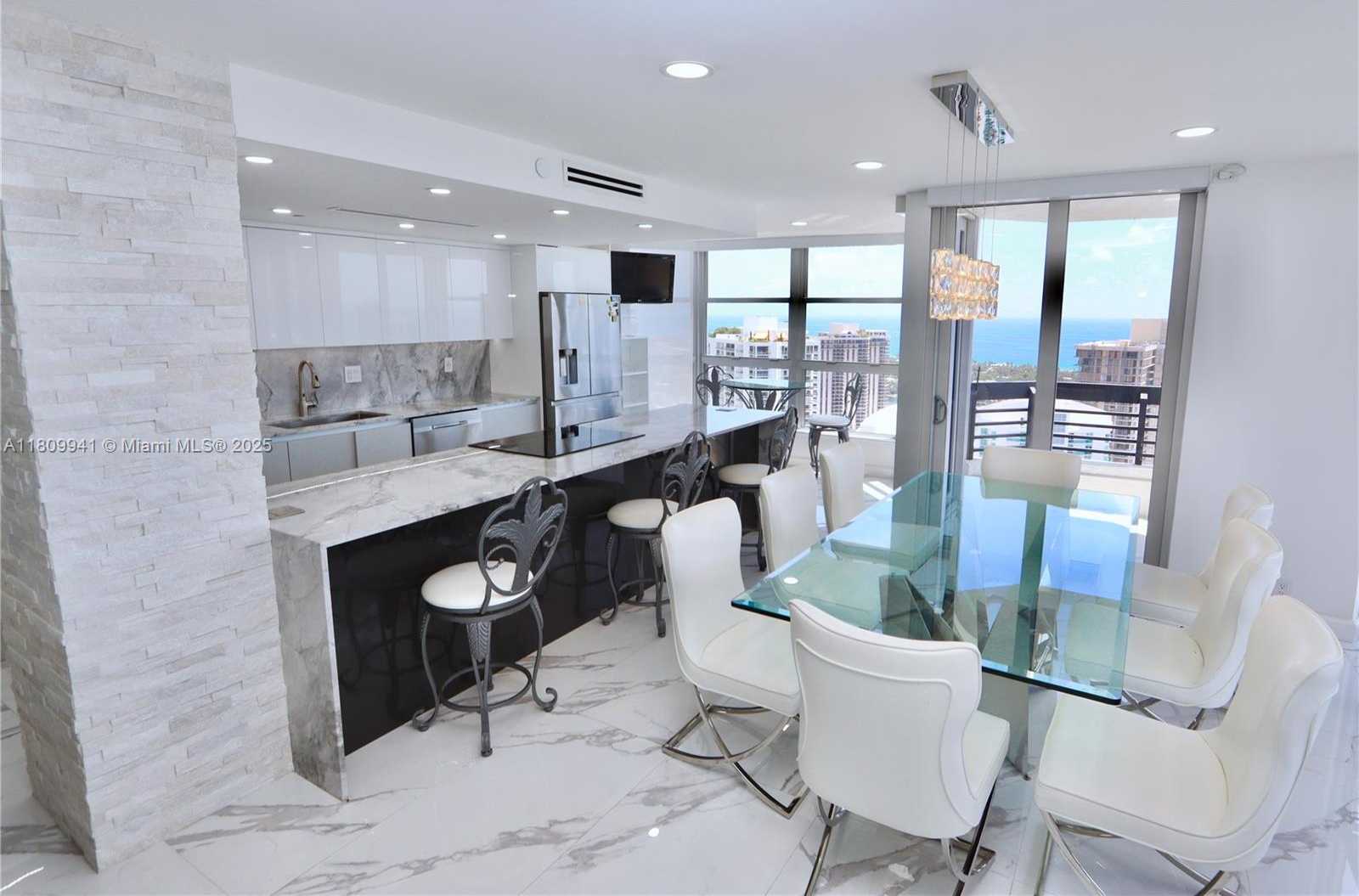 Small Image of 3500 MYSTIC POINTE DR #3906, Aventura Number 10