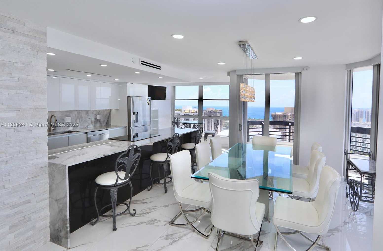 Small Image of 3500 MYSTIC POINTE DR #3906, Aventura Number 17