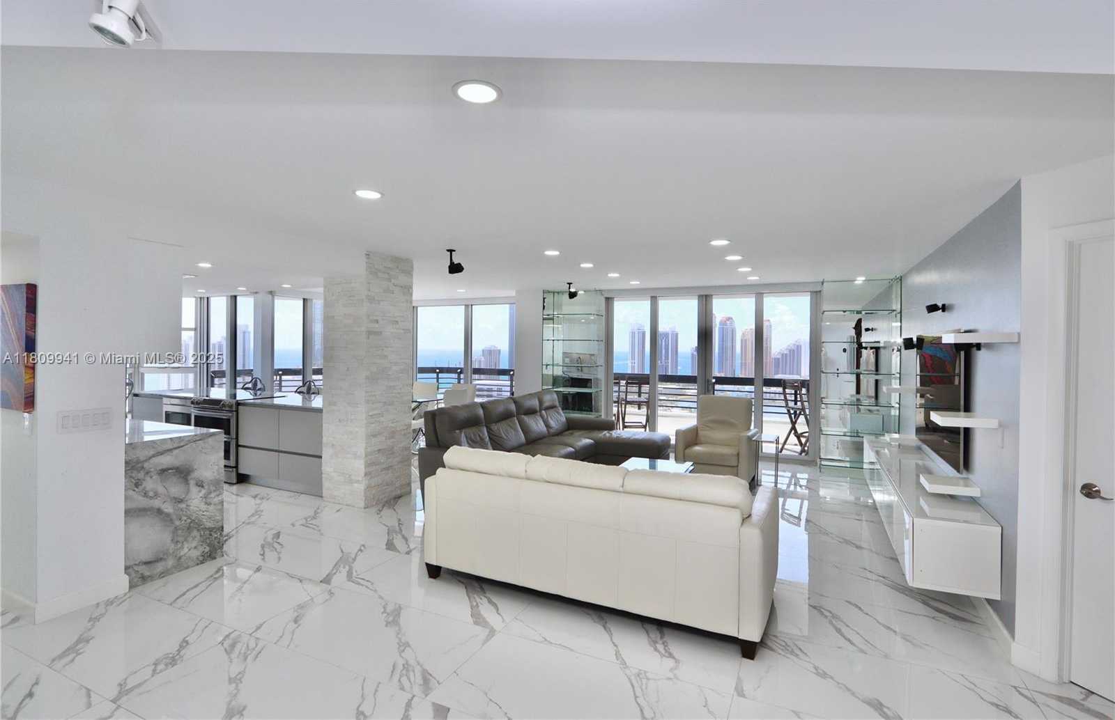 Small Image of 3500 MYSTIC POINTE DR #3906, Aventura Number 28
