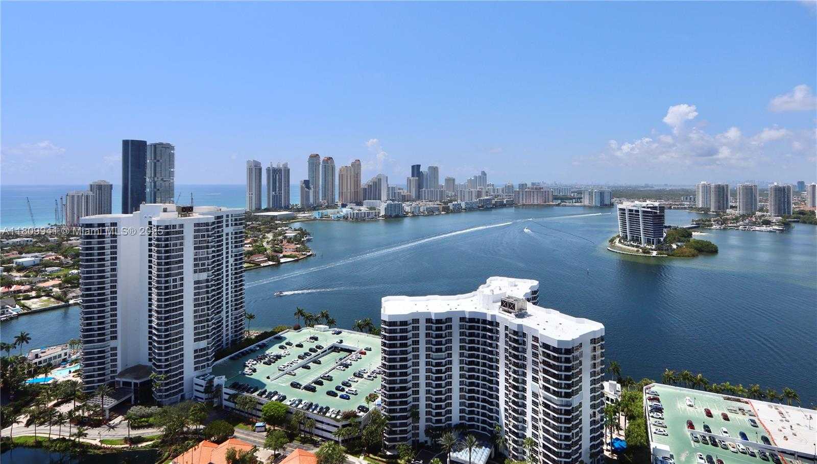 Small Image of 3500 MYSTIC POINTE DR #3906, Aventura Number 57