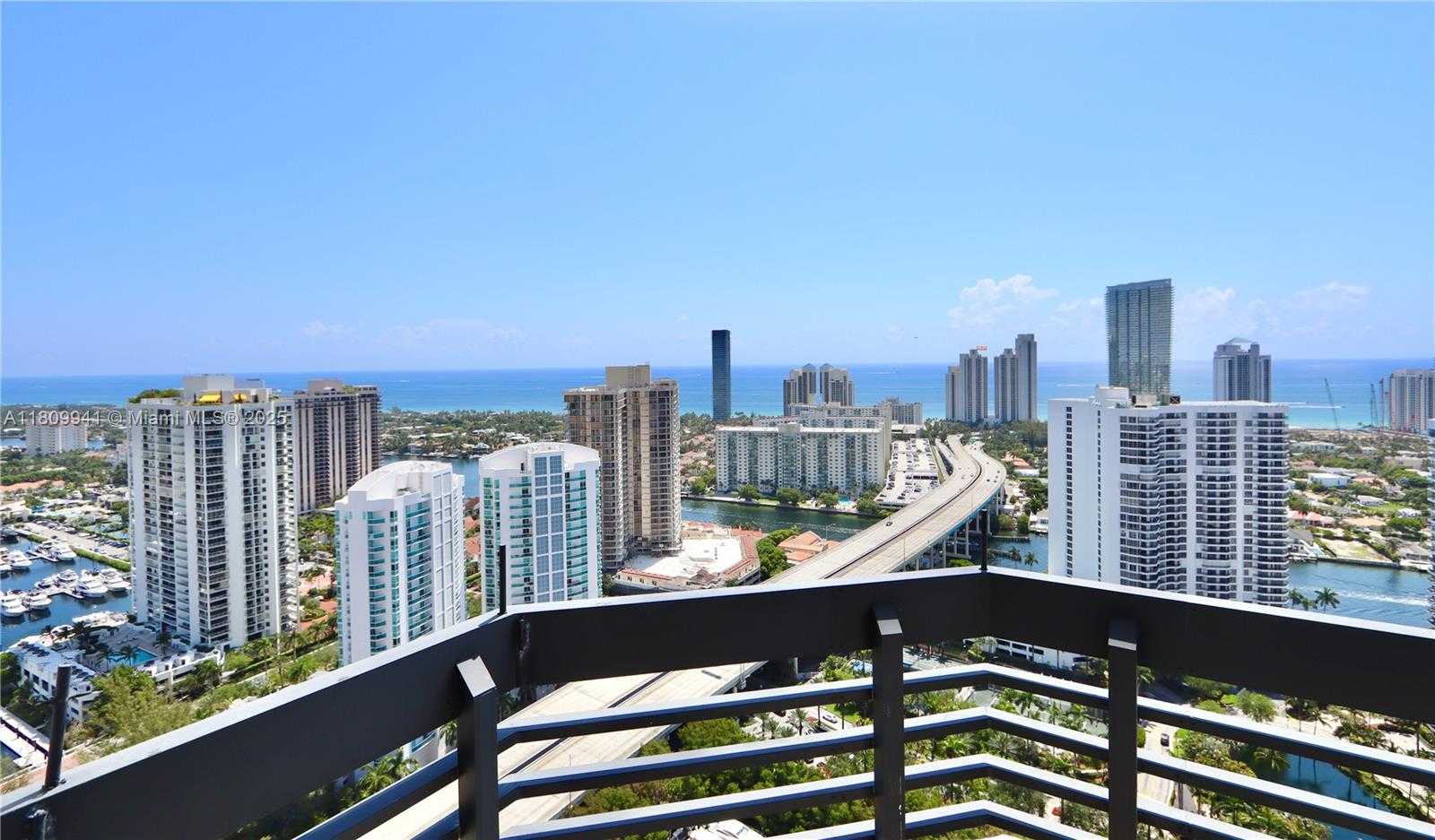 Small Image of 3500 MYSTIC POINTE DR #3906, Aventura Number 62