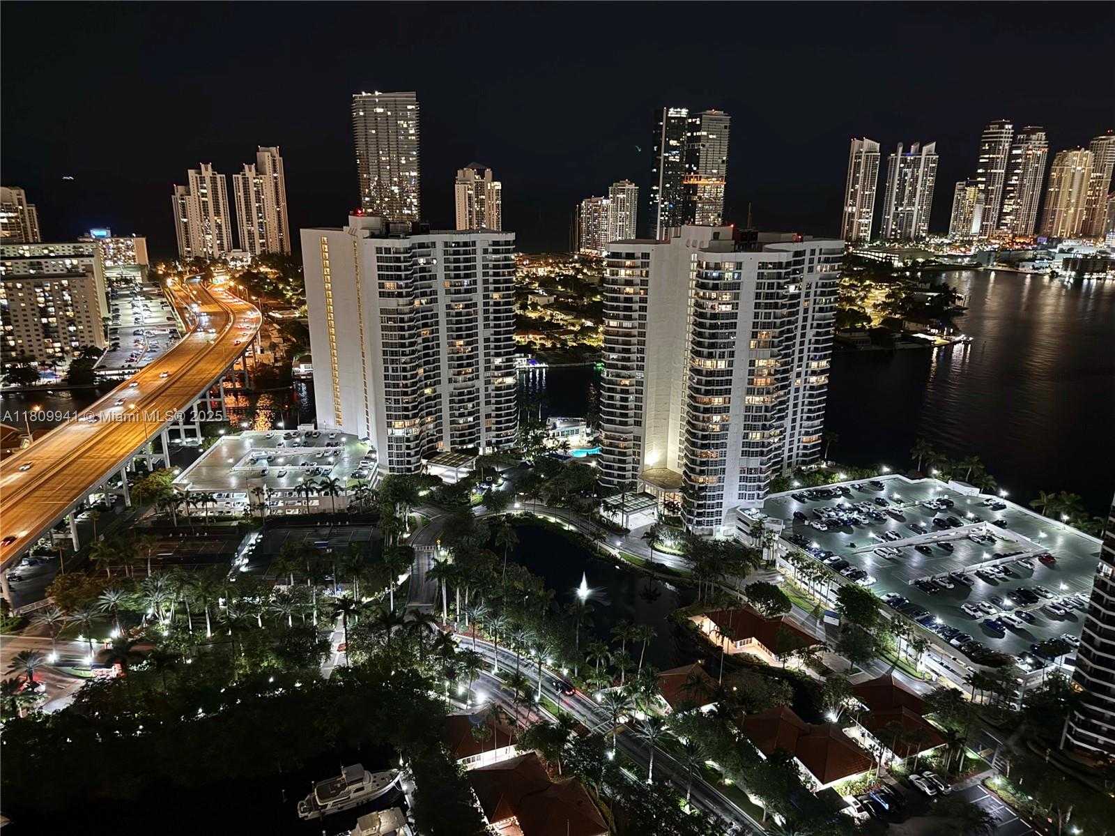 Small Image of 3500 MYSTIC POINTE DR #3906, Aventura Number 67
