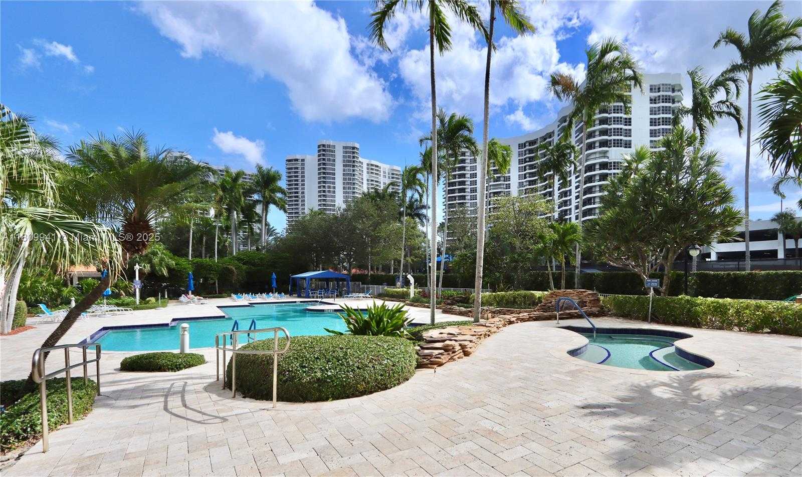 Small Image of 3500 MYSTIC POINTE DR #3906, Aventura Number 68