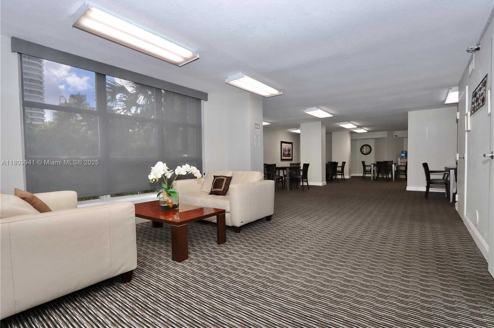 Small Image of 3500 MYSTIC POINTE DR #3906, Aventura Number 76