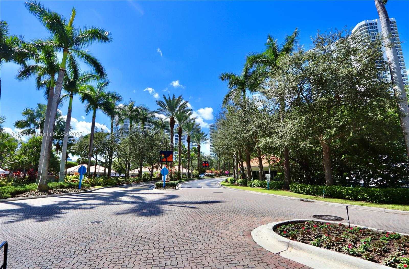 Small Image of 3500 MYSTIC POINTE DR #3906, Aventura Number 81