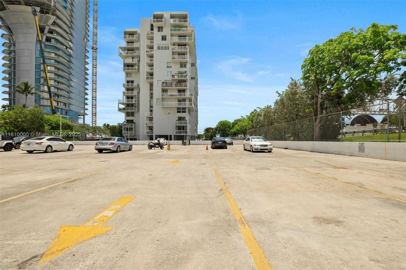 Small Image of 150 SOUTH EAST 25TH RD #10K, Miami Number 27