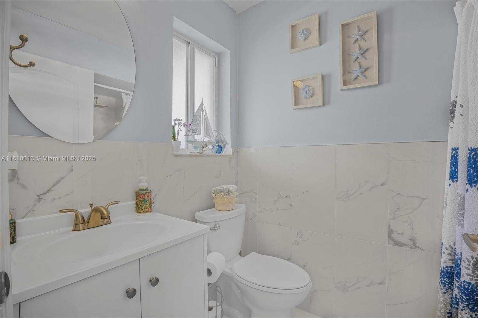 Small Image of 17306 SOUTH WEST 139TH CT, Miami Number 11