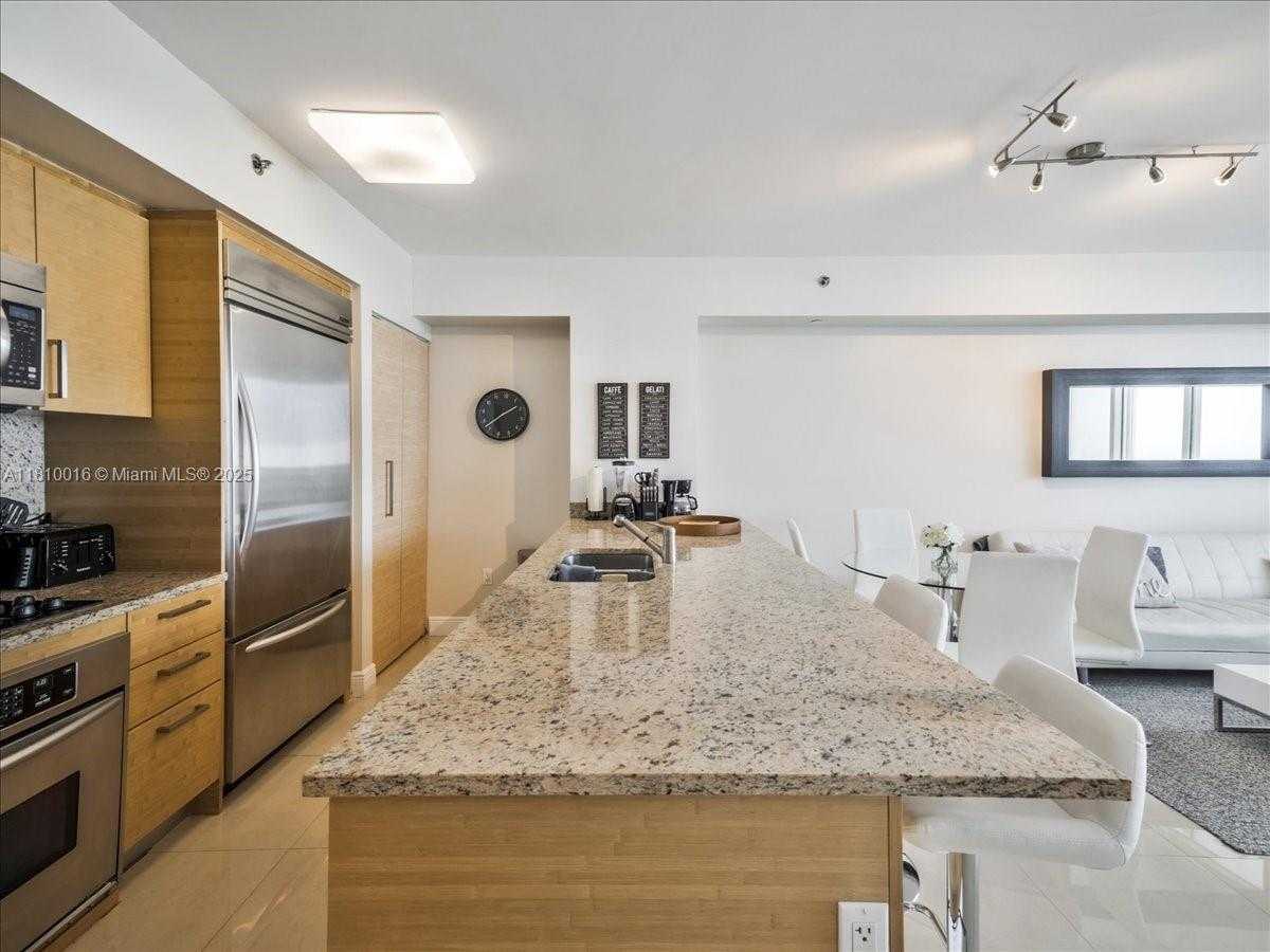 Small Image of 1830 SOUTH OCEAN DR #5009, Hallandale Beach Number 17