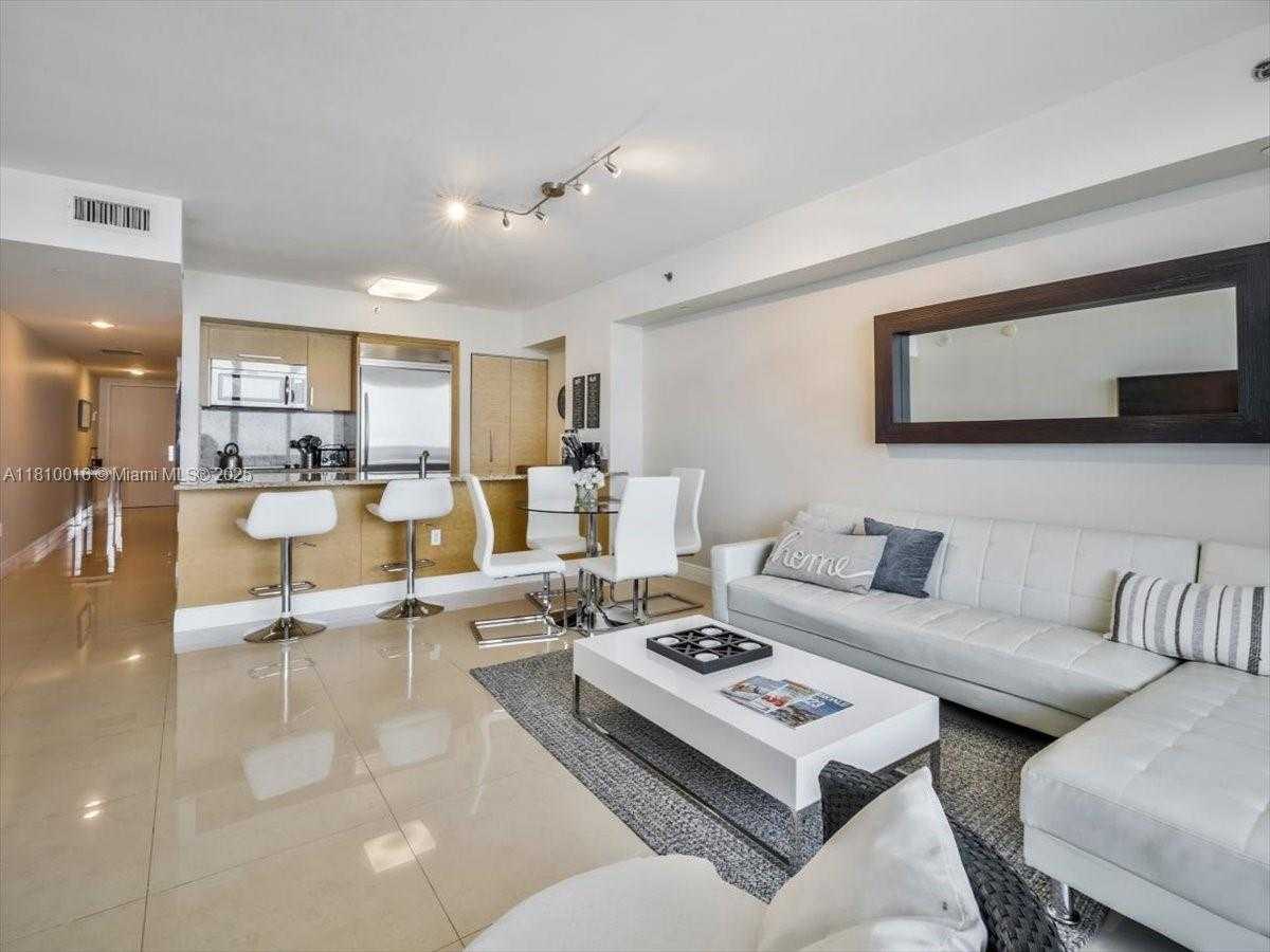 Small Image of 1830 SOUTH OCEAN DR #5009, Hallandale Beach Number 24
