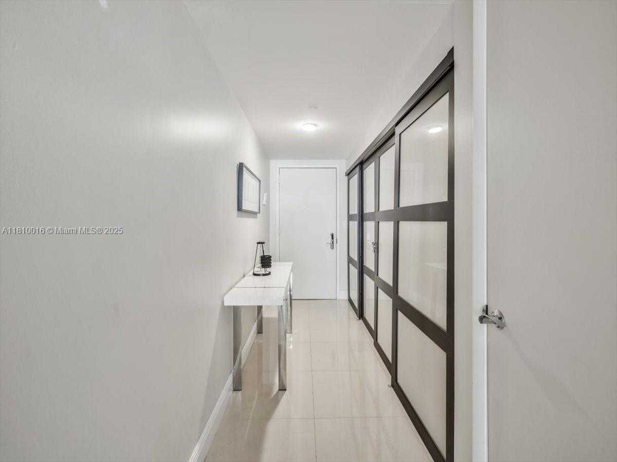 Small Image of 1830 SOUTH OCEAN DR #5009, Hallandale Beach Number 28
