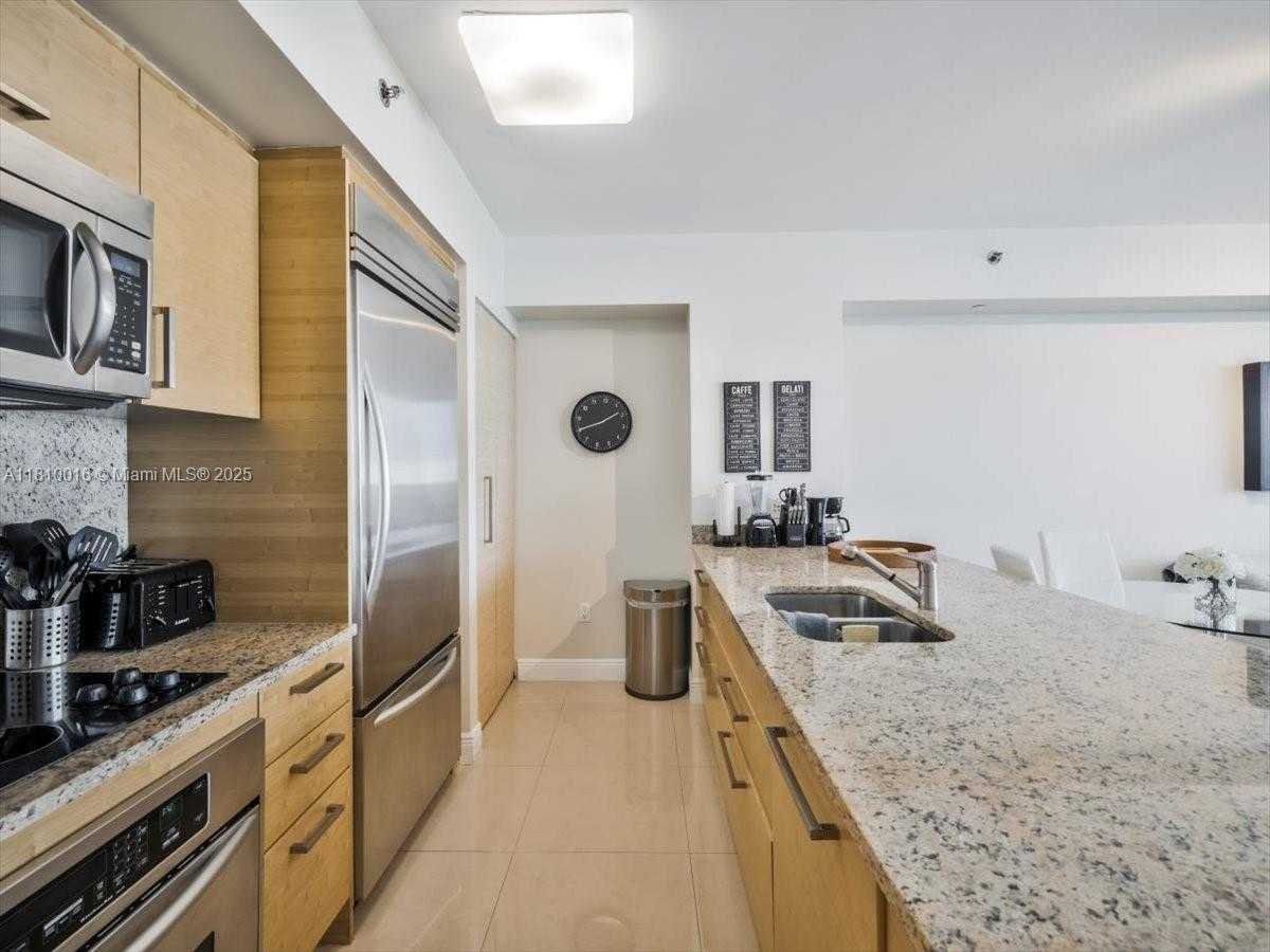 Small Image of 1830 SOUTH OCEAN DR #5009, Hallandale Beach Number 31