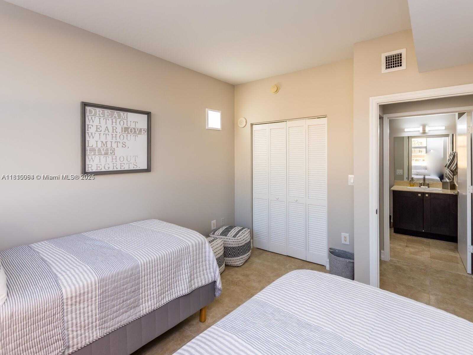 Small Image of 4100 SALZEDO ST #618, Coral Gables Number 25