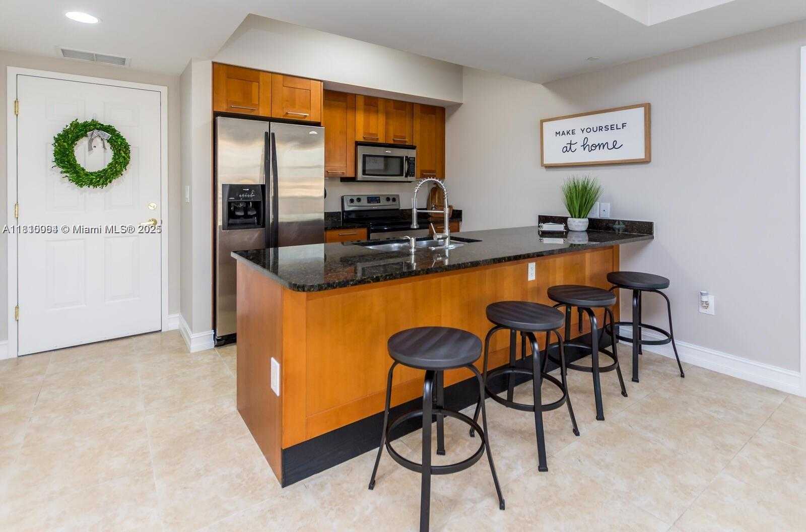 Small Image of 4100 SALZEDO ST #618, Coral Gables Number 4