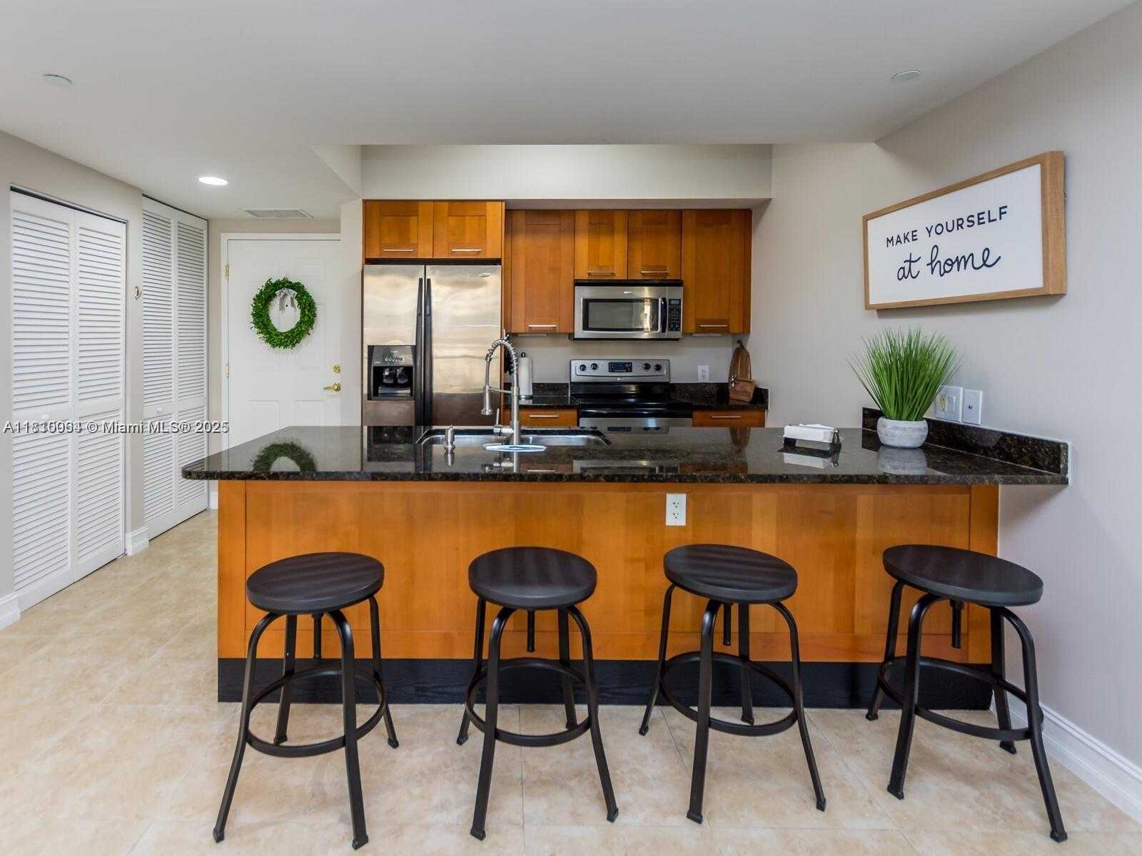 Small Image of 4100 SALZEDO ST #618, Coral Gables Number 9