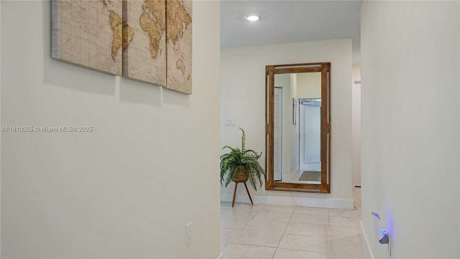 Small Image of 8301 NORTH WEST 41ST ST #B-404, Doral Number 13