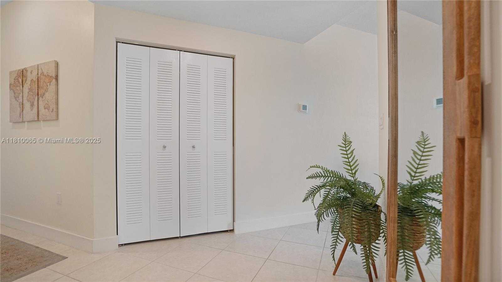 Small Image of 8301 NORTH WEST 41ST ST #B-404, Doral Number 14