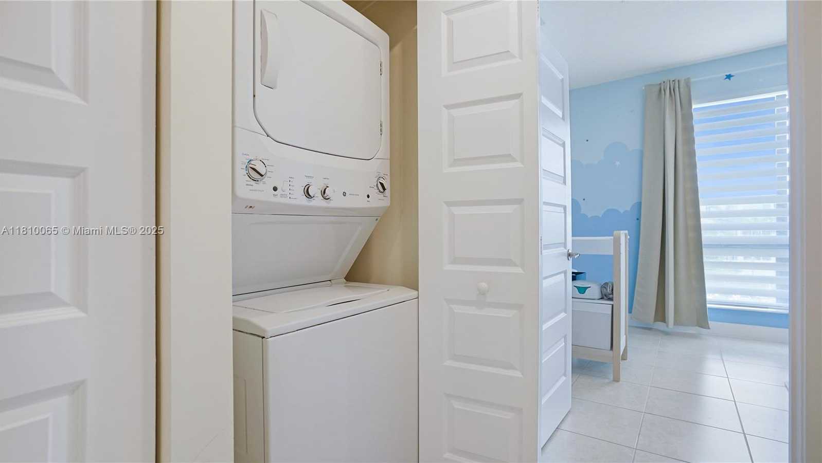 Small Image of 8301 NORTH WEST 41ST ST #B-404, Doral Number 19