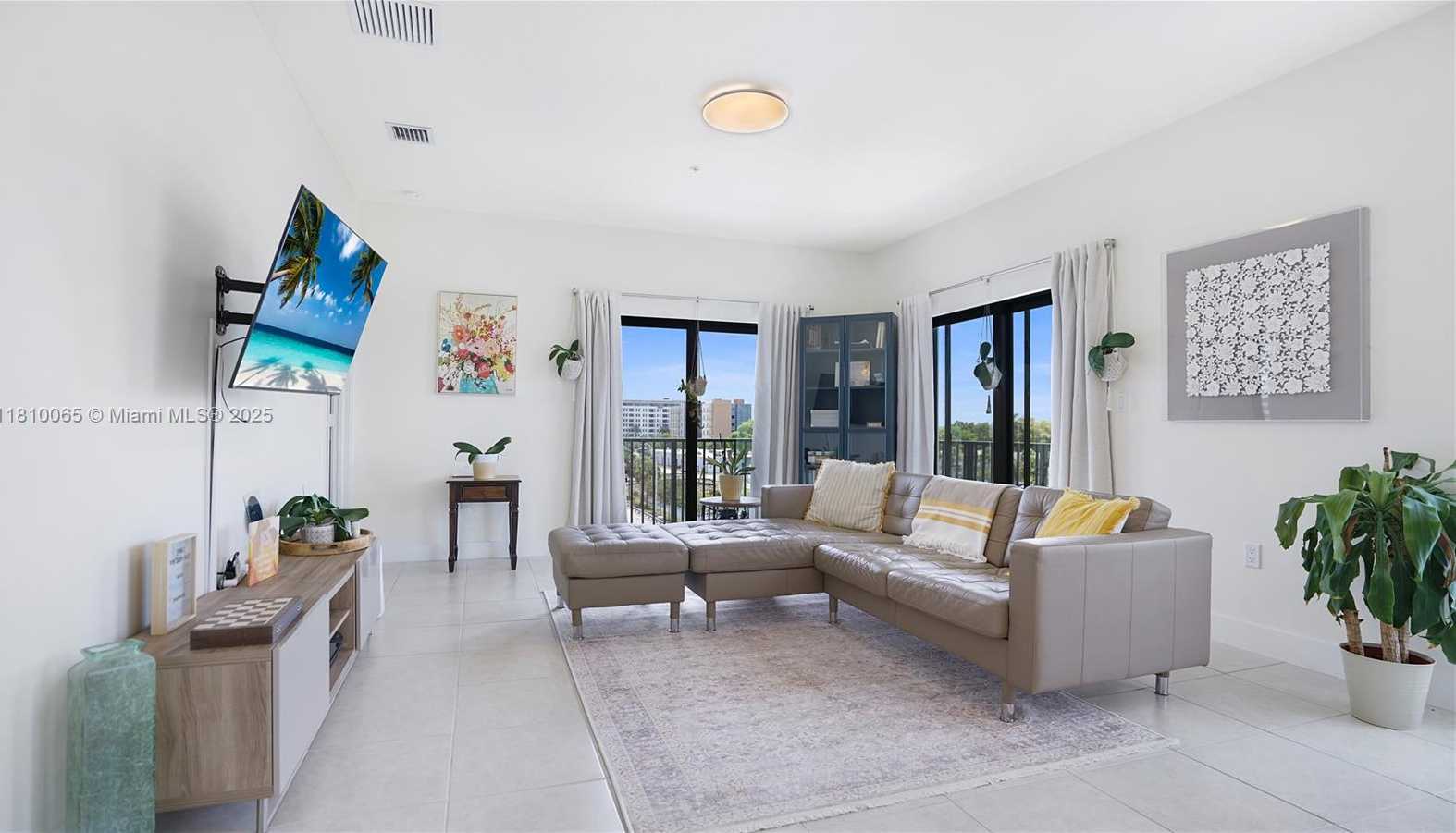 Small Image of 8301 NORTH WEST 41ST ST #B-404, Doral Number 2