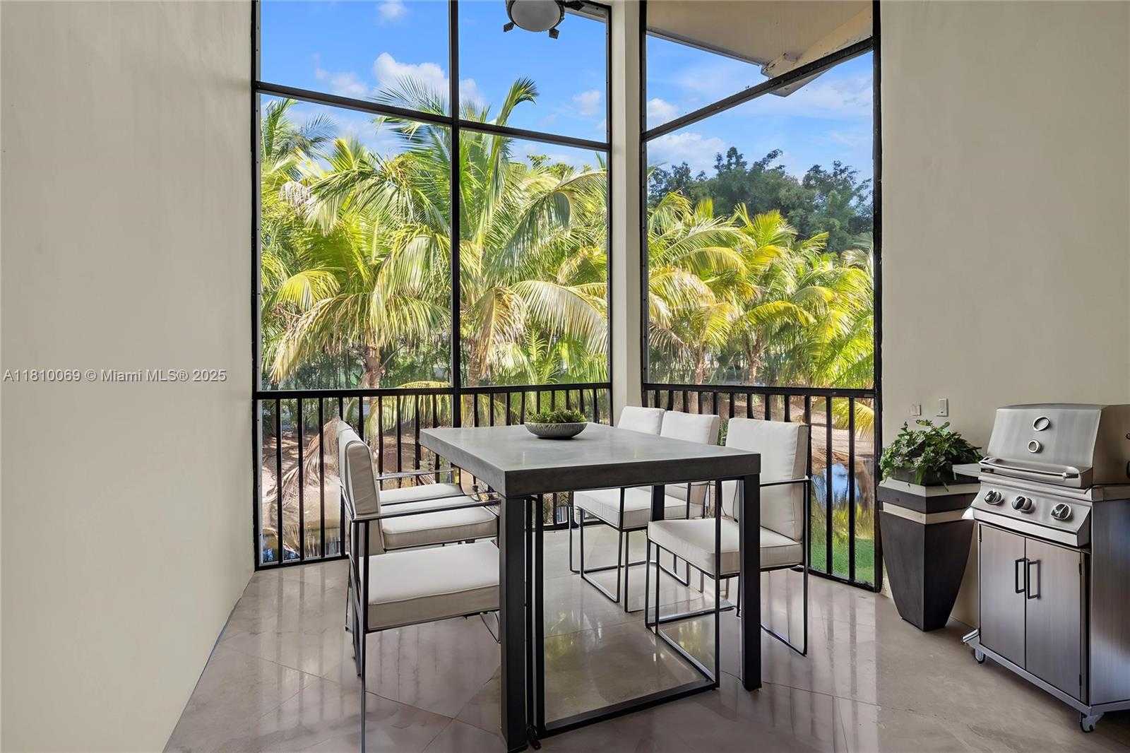 Small Image of 20351 WEST COUNTRY CLUB DR #TH17, Aventura Number 12