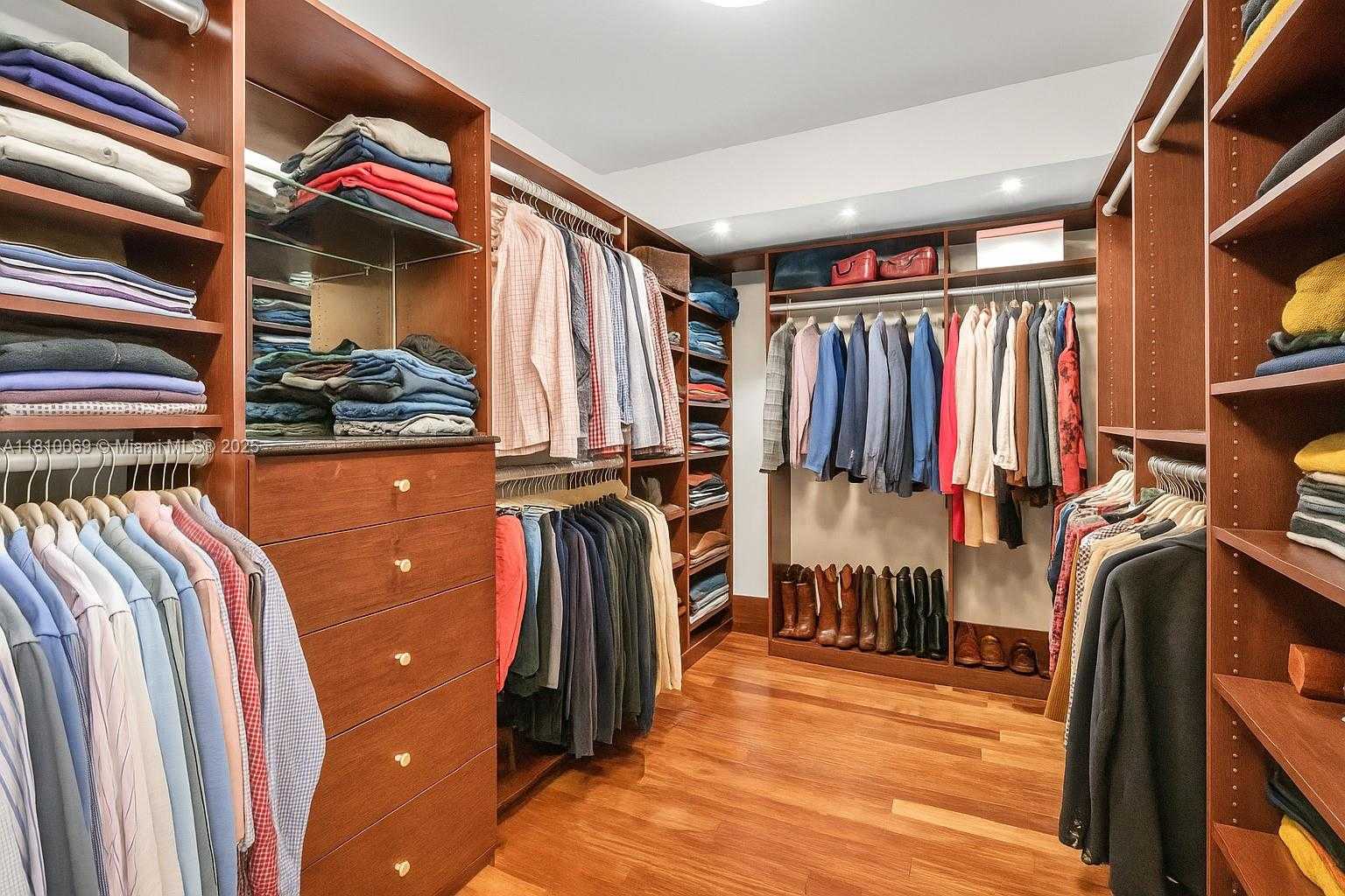 Small Image of 20351 WEST COUNTRY CLUB DR #TH17, Aventura Number 14