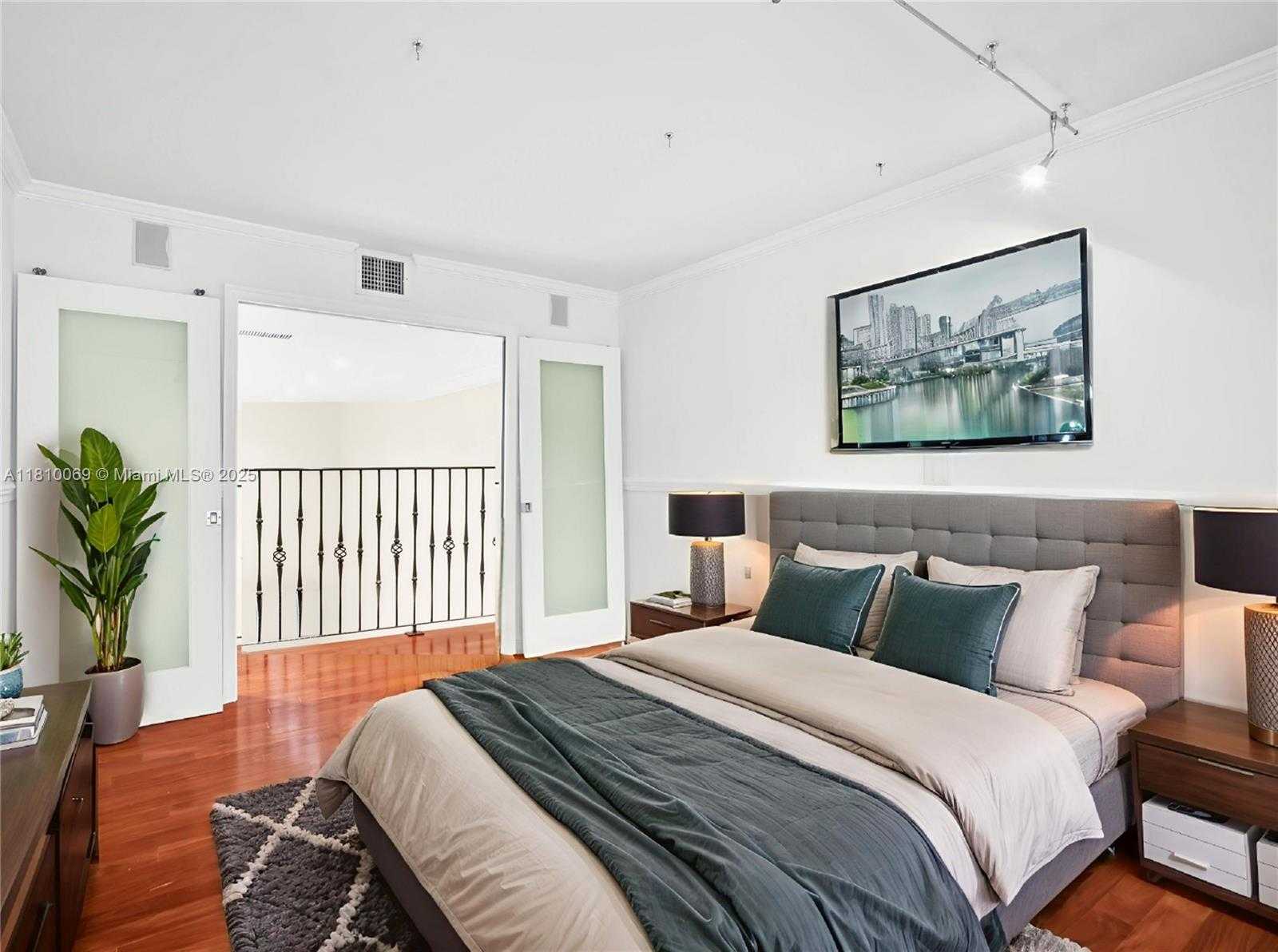 Small Image of 20351 WEST COUNTRY CLUB DR #TH17, Aventura Number 24